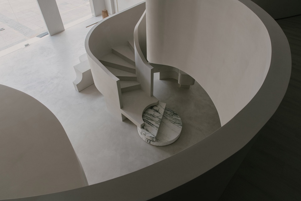 Zhi Yi mountain soil Interior Design