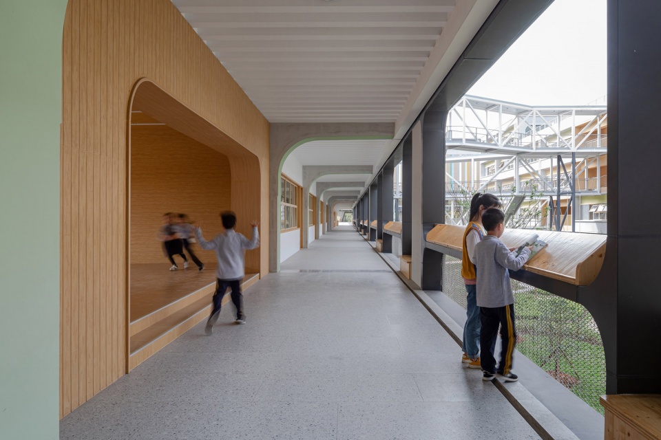 Huazhan Campus of Shanghai Gaoan Road No. 1 Primary School Scenic Architecture Office