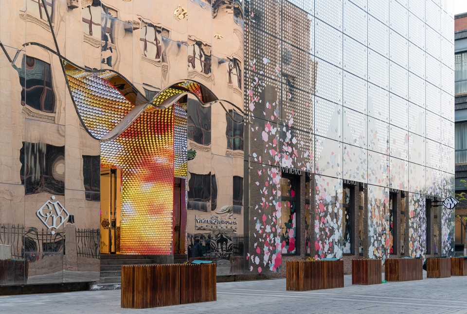 VIVINEVO fragrance art gallery SODA