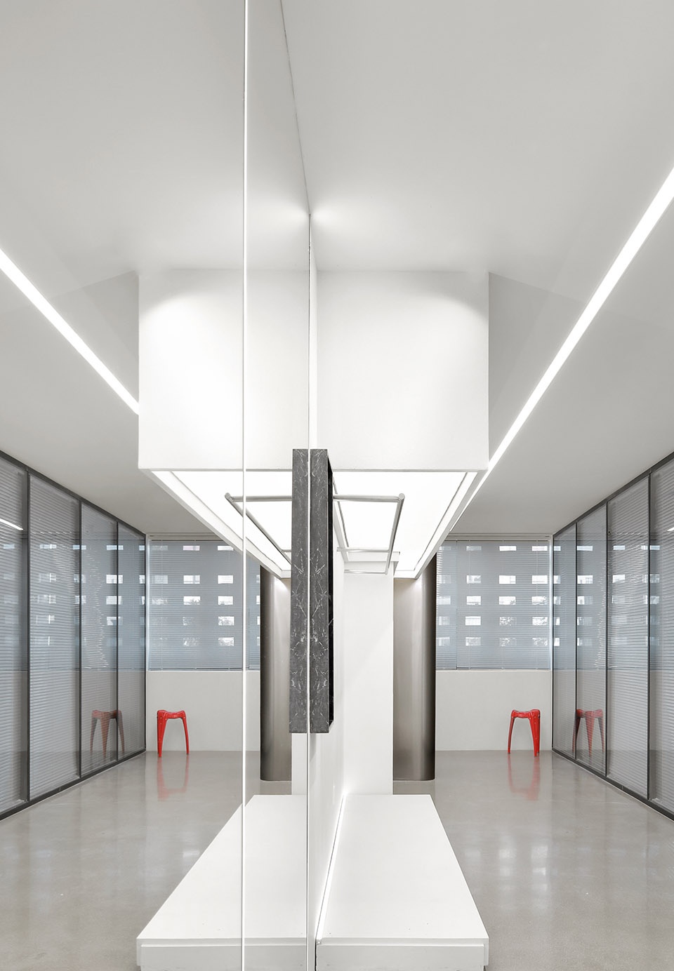 WEI STUFF SPACE moo than design