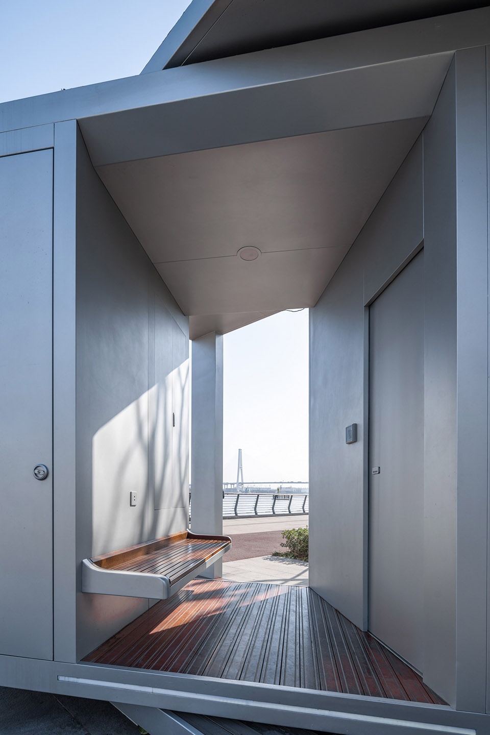 rotatable security kiosk china by nan architects