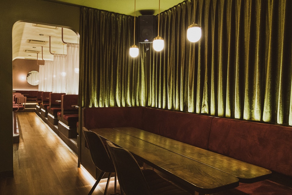 bar jjacques quebec by atelier filz