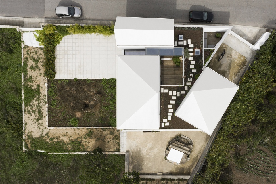 CASA RIO PAULO MERLINI architects