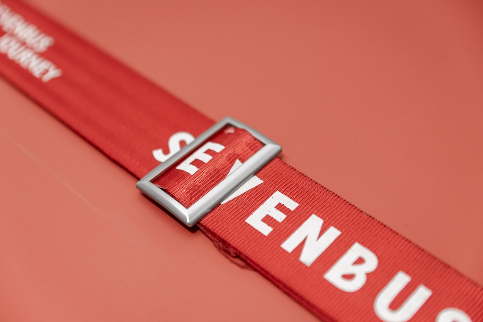 SEVENBUS OR Design