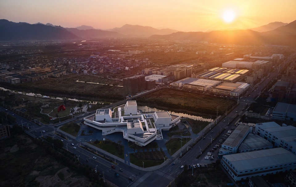 Huangyan Intelligent Moulding Community Center TJAD