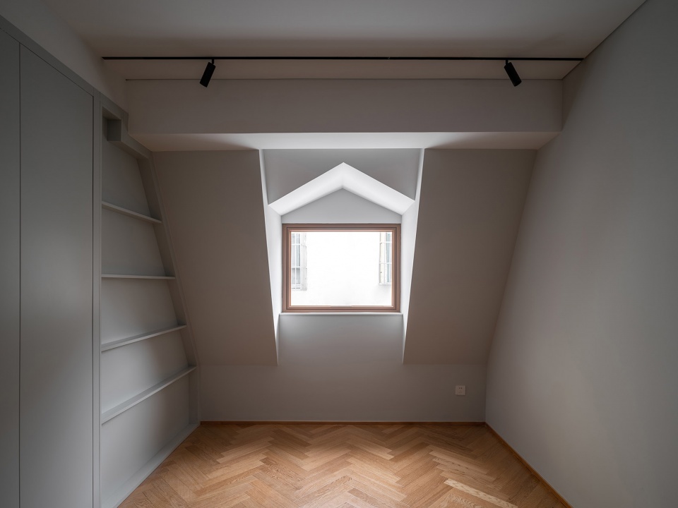 Office villa renovation in FFC Shanghai HCCH Studio