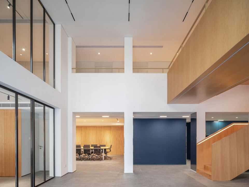 Office villa renovation in FFC Shanghai HCCH Studio