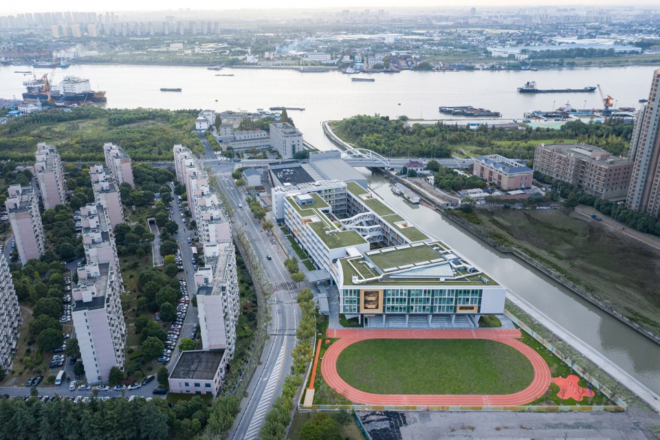 Huazhan Campus of Shanghai Gaoan Road No. 1 Primary School Scenic Architecture Office