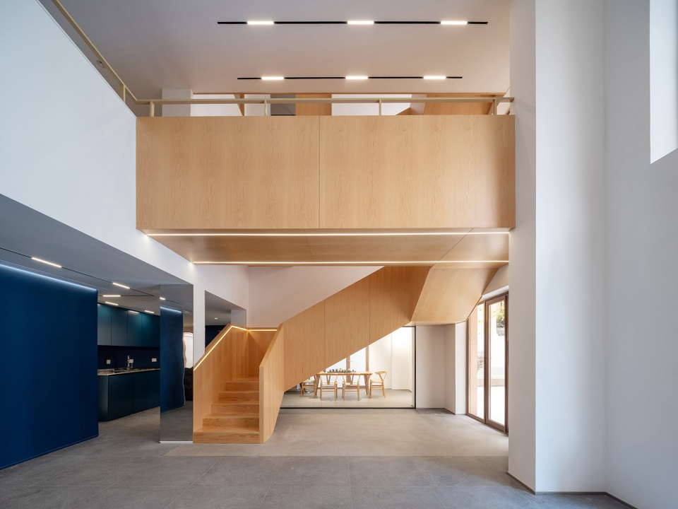 Office villa renovation in FFC Shanghai HCCH Studio