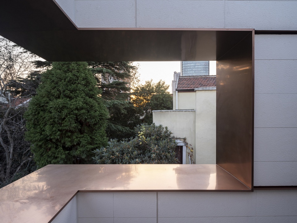 Office villa renovation in FFC Shanghai HCCH Studio