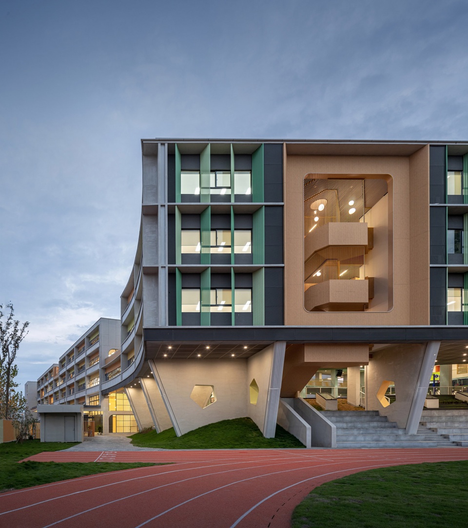 Huazhan Campus of Shanghai Gaoan Road No. 1 Primary School Scenic Architecture Office