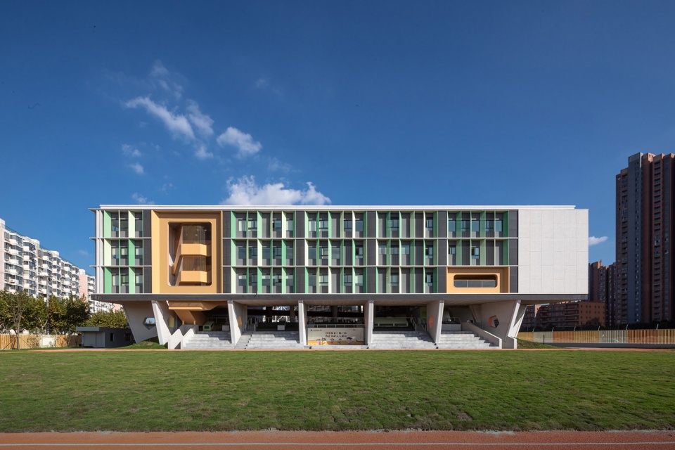 Huazhan Campus of Shanghai Gaoan Road No. 1 Primary School Scenic Architecture Office