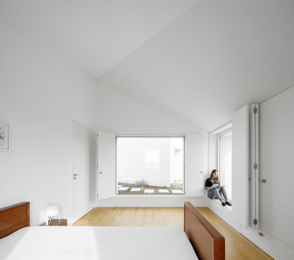 CASA RIO PAULO MERLINI architects