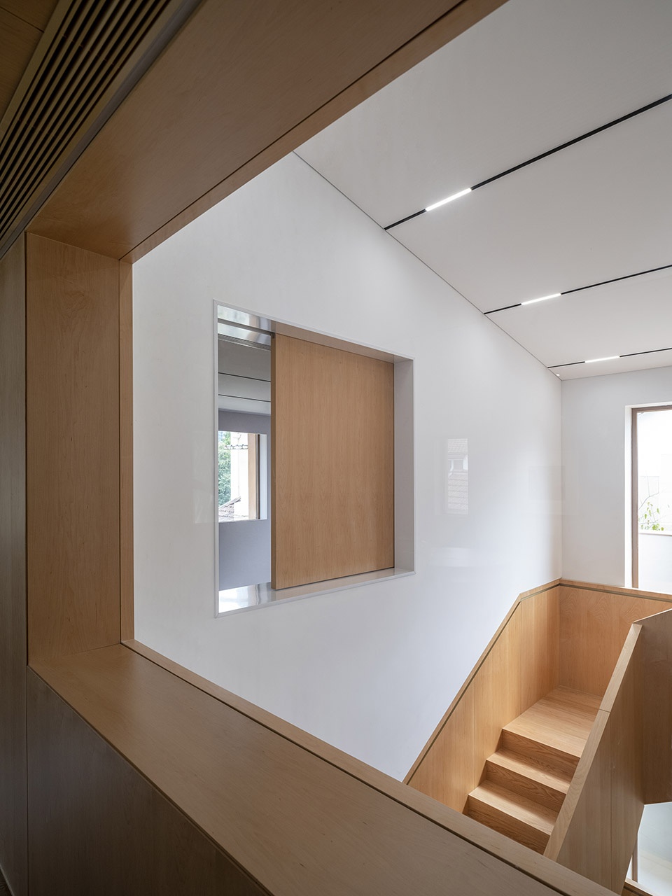 Office villa renovation in FFC Shanghai HCCH Studio