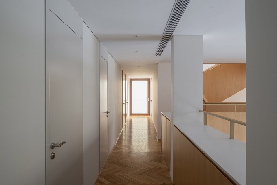 Office villa renovation in FFC Shanghai HCCH Studio