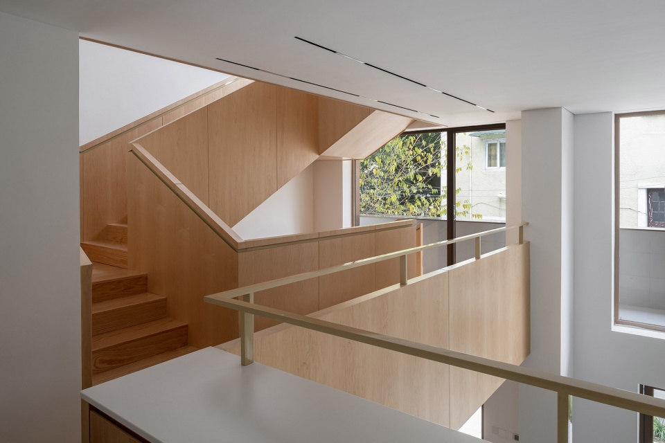 Office villa renovation in FFC Shanghai HCCH Studio