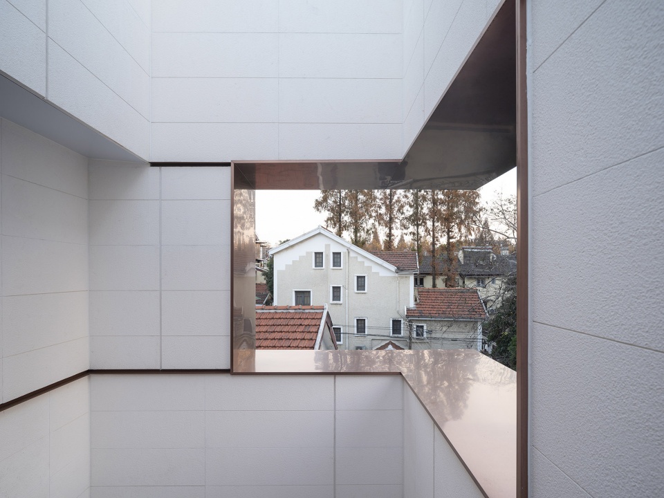 Office villa renovation in FFC Shanghai HCCH Studio