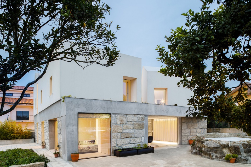 CASA RIO PAULO MERLINI architects