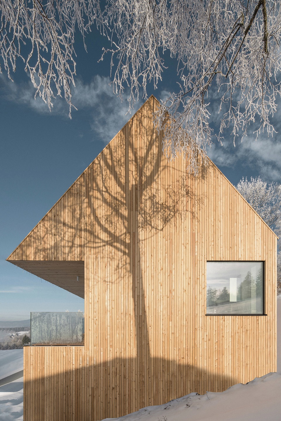 house in krkonose by franek architects