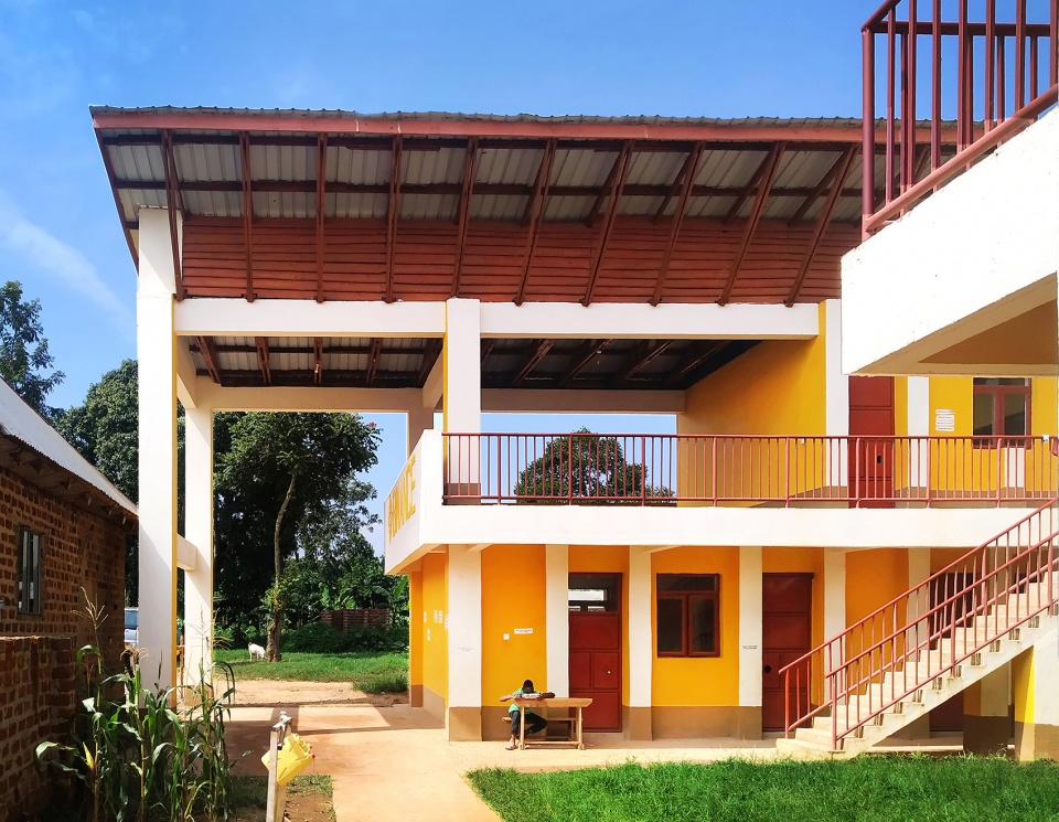 ugandabinance his grace school reconstruction by dream building service association ngo