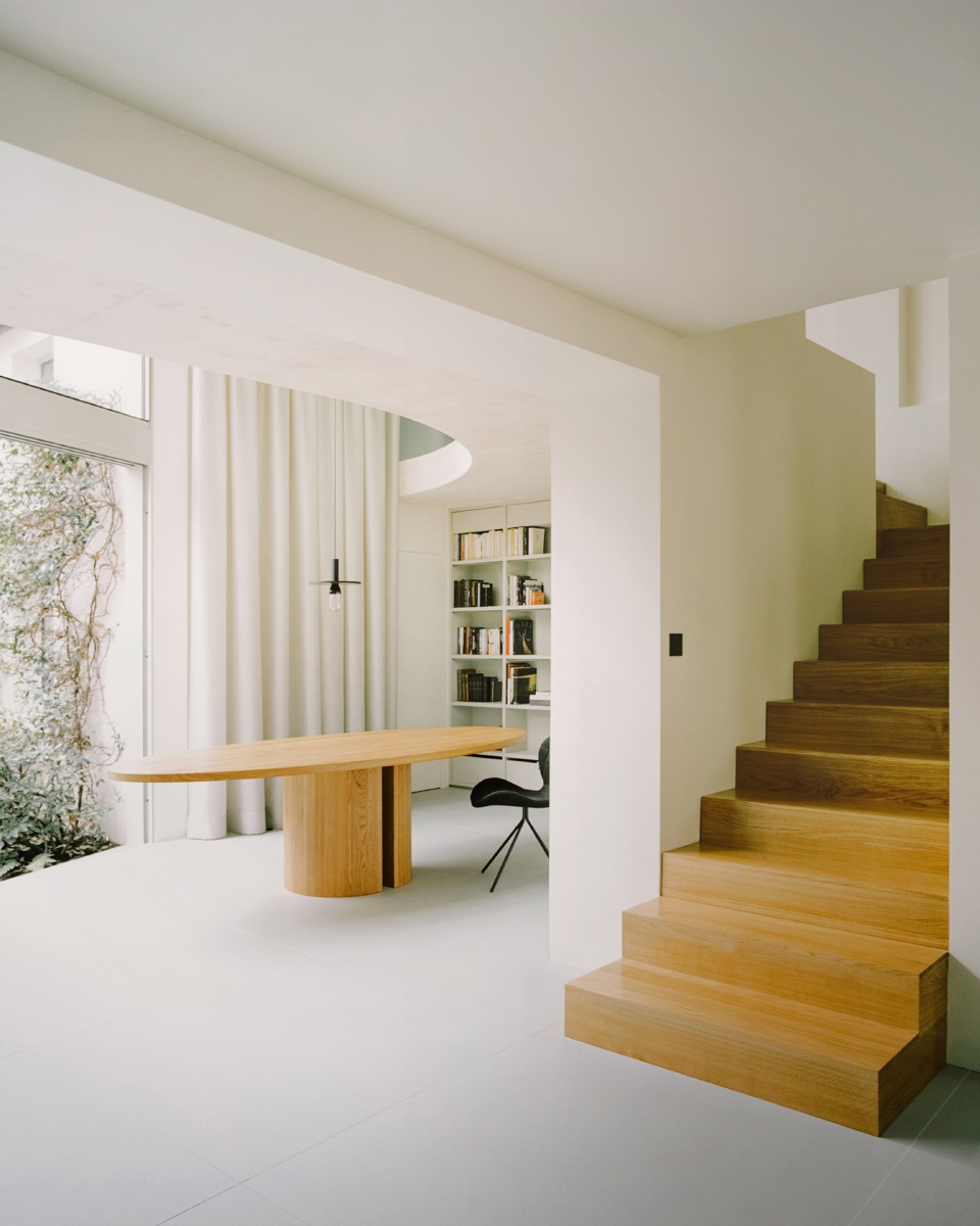 the island house by clement lesnoff rocard gil percal architect