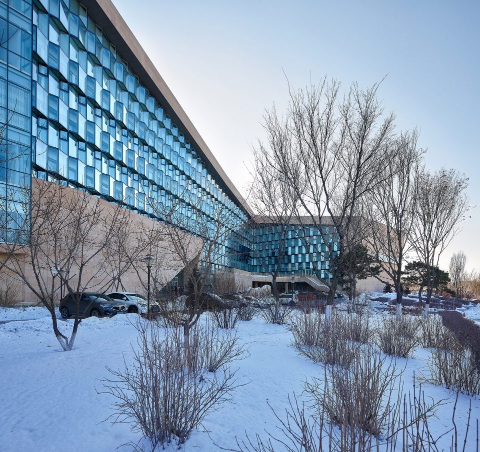 changchun public art museum china by gu zhihong studio aatu
