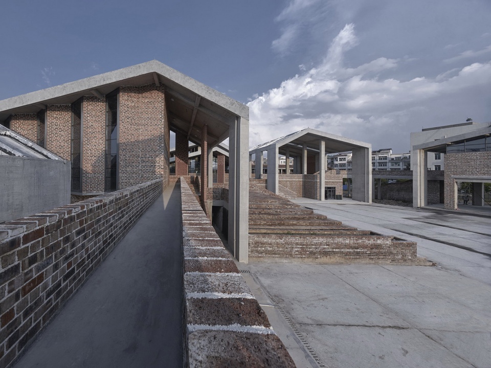 Nomadic space Wantouqiao township center China by WCY Regional Studio