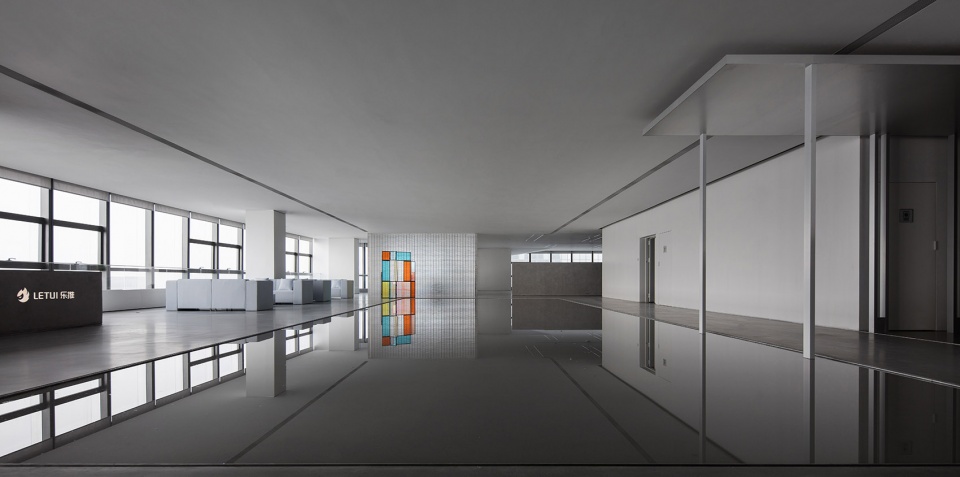 LeTui office space China by Benmo Benni Space Design Co Ltd