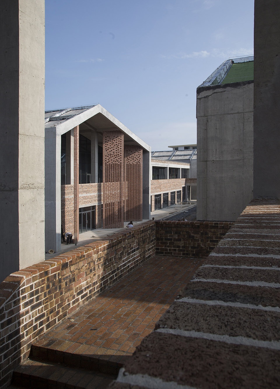Nomadic space Wantouqiao township center China by WCY Regional Studio