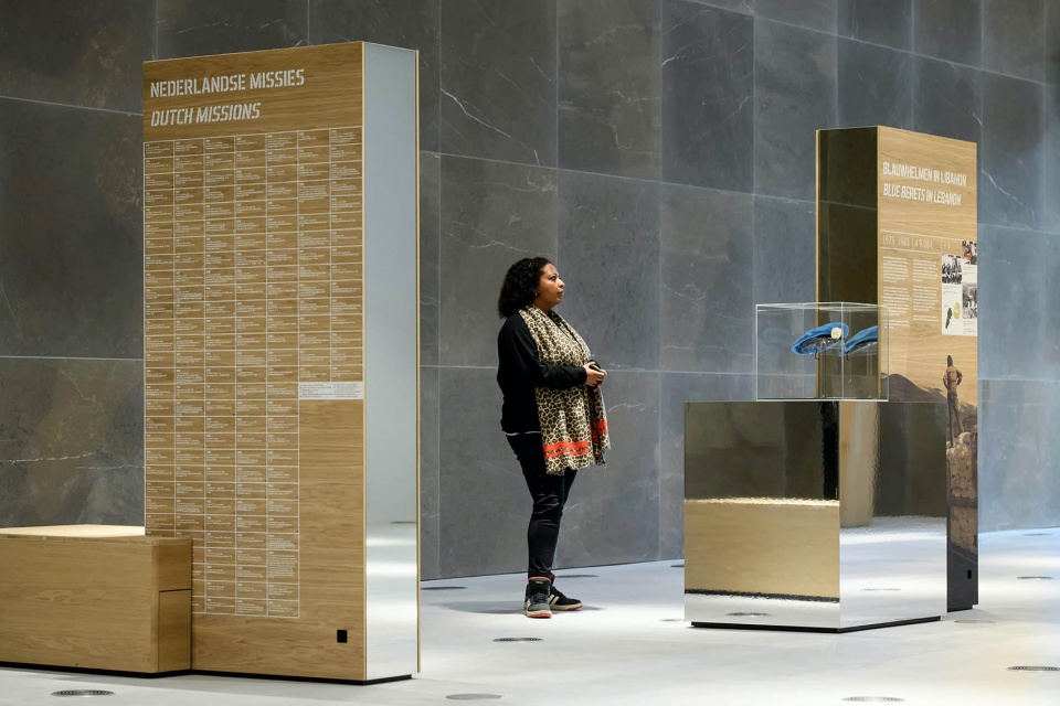loenen national war cemetery exhibition by tinker imagineers