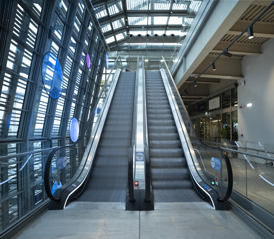 green pea retail park by acc naturale architettura negozio blu architetti