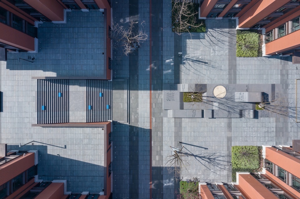 landscape of chongqing zhongrui industrial park by wtd