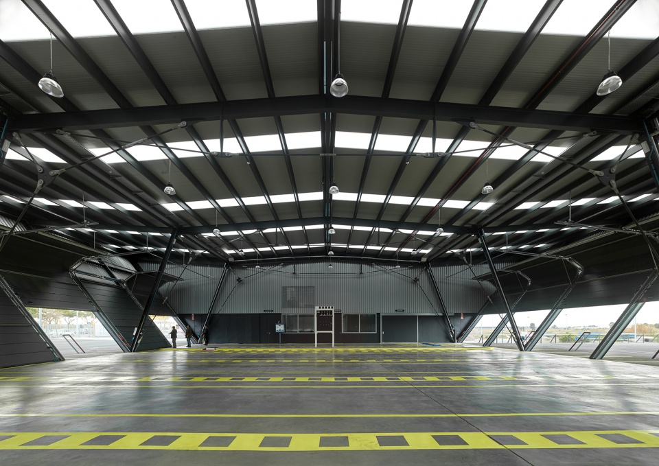 cania industrial complex by eovastudio