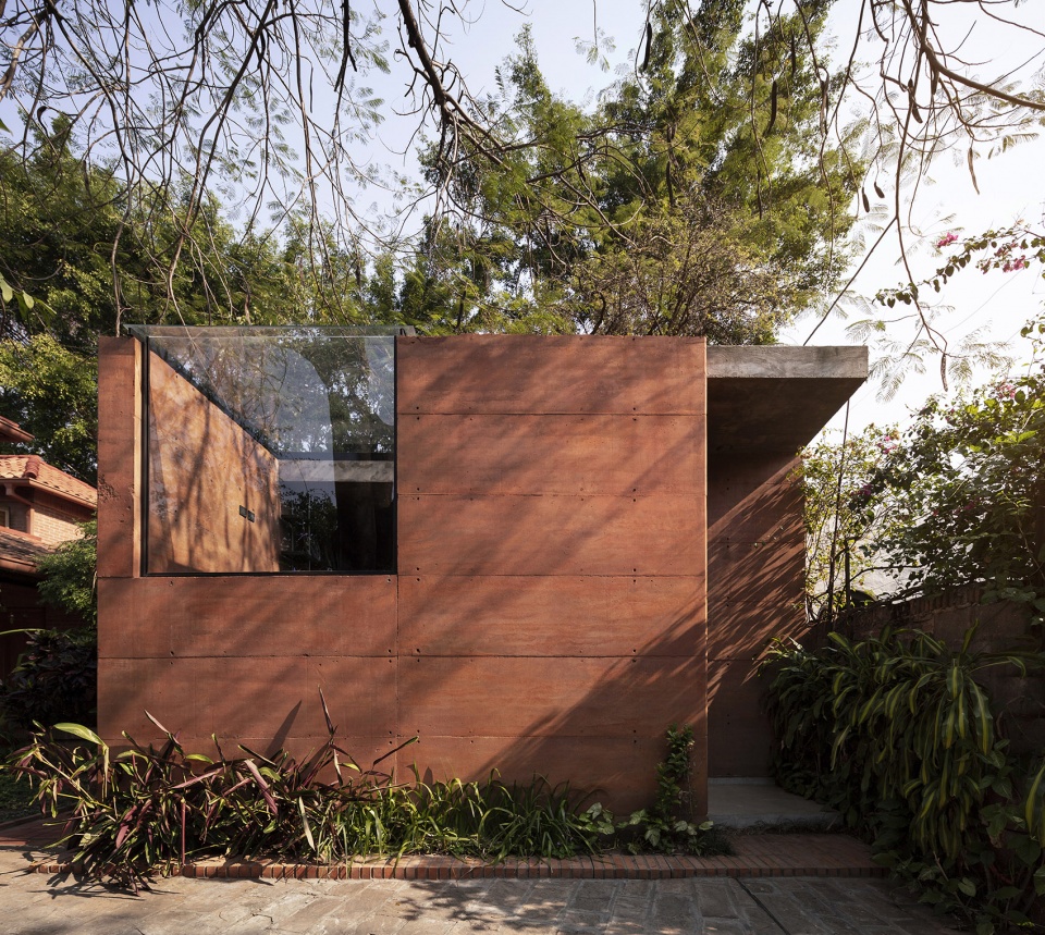 Caja de Tierra by Equipo de Arquitectura