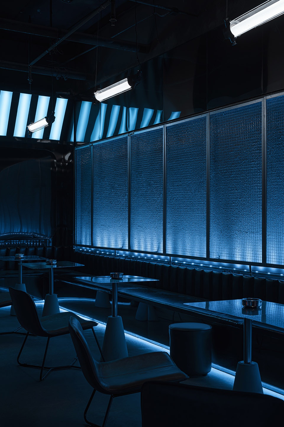 IRONBOX China by Y design