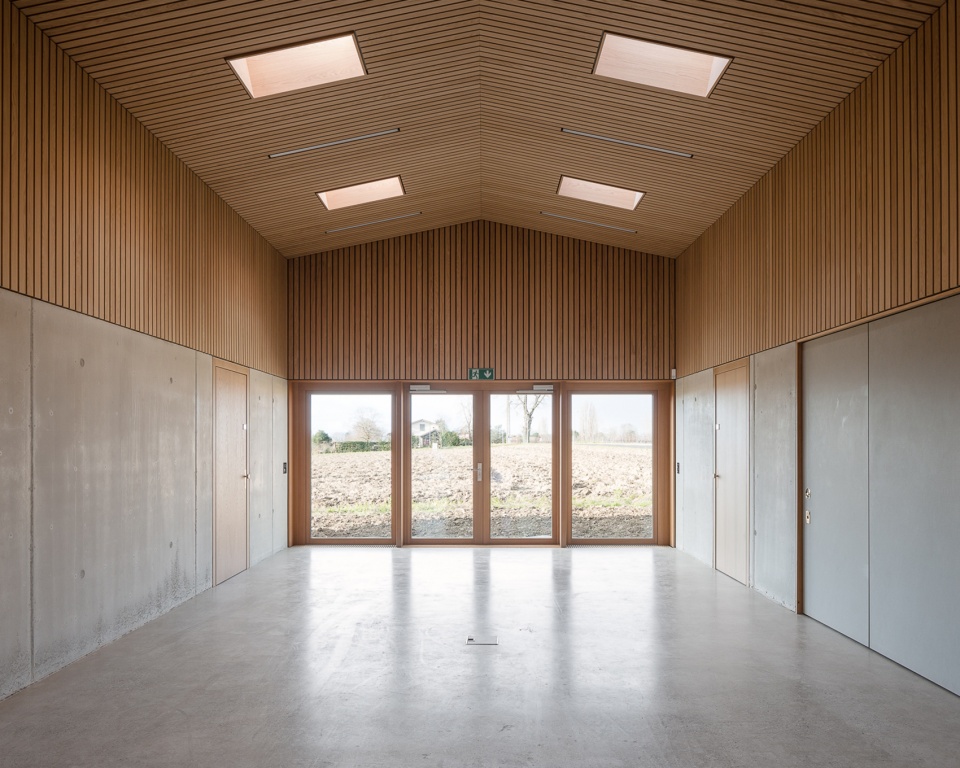 foyer astural chevrens education center by lacroix chessex