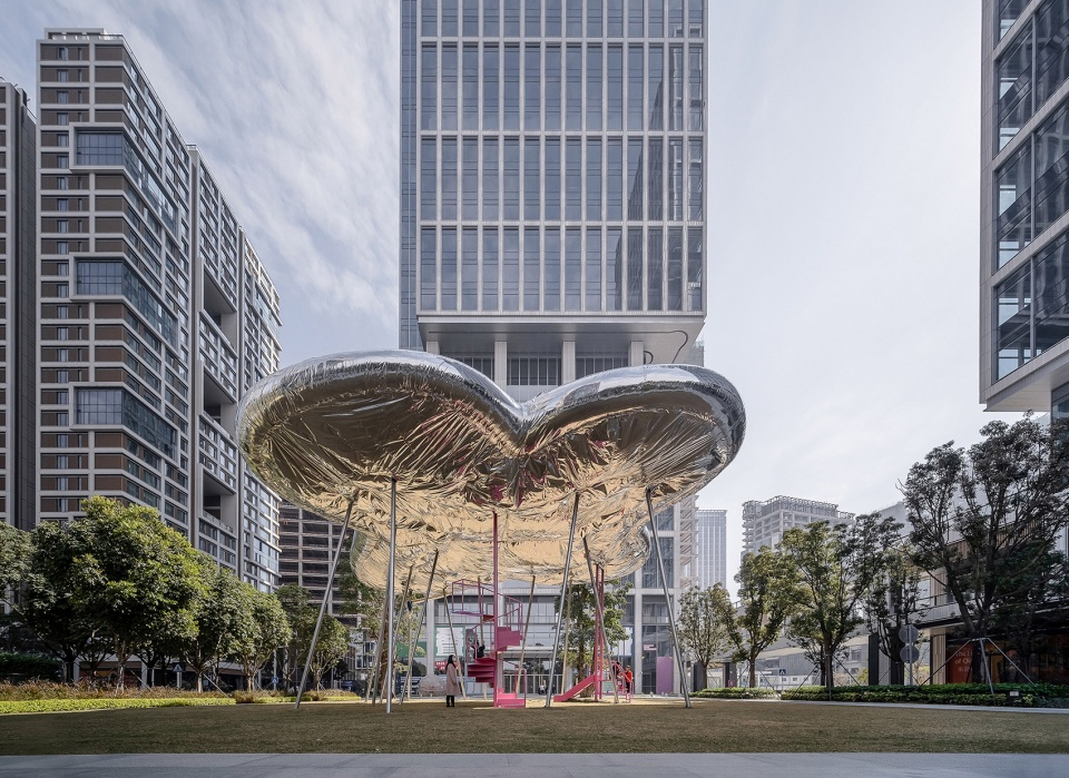 Qianhai Superposition Back to Future Cloud 10 The Shed on the Lawn studio 10