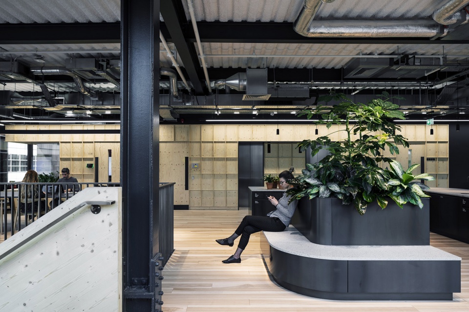 GENSLER LONDON OFFICE by GENSLER