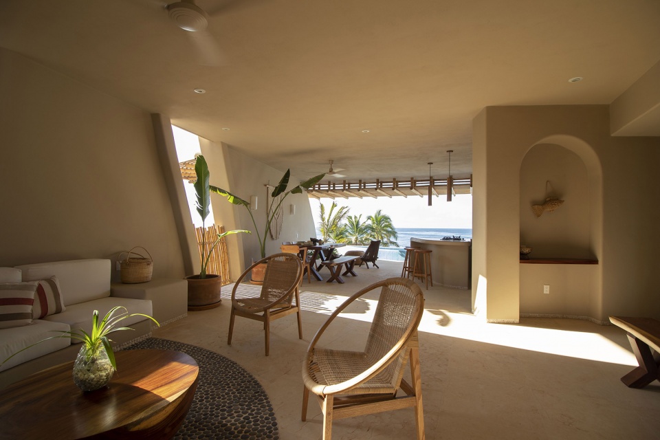punta majahua by zozaya arquitectos