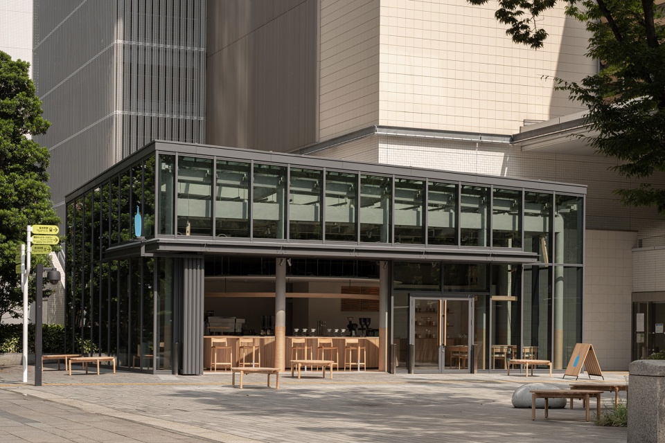 Blue Bottle Coffee MinatoMirai Cafe Keiji Ashizawa Design