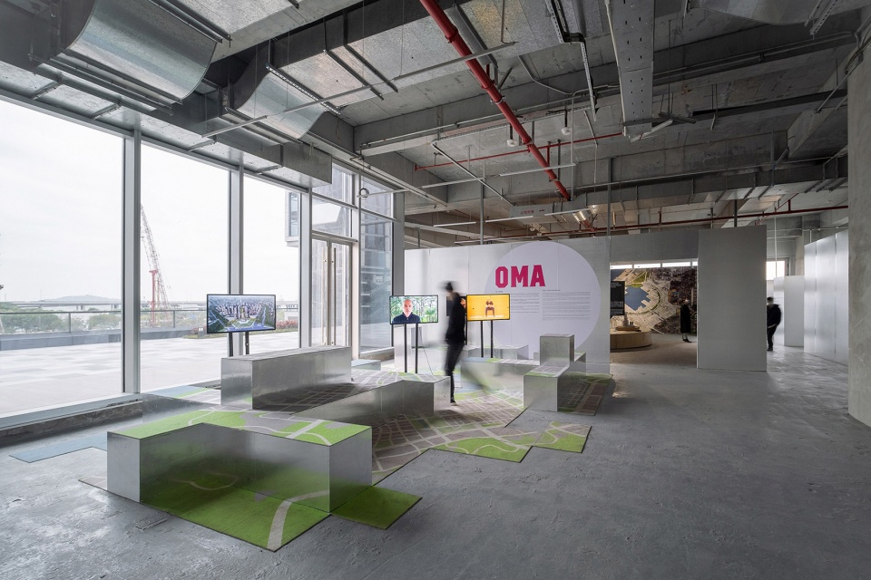 Qianhai Superposition Back to Future Cloud 10 The Shed on the Lawn studio 10