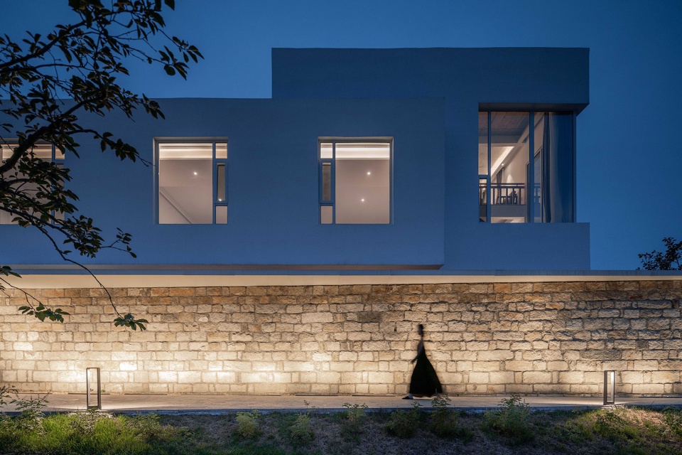 Yimeng Cloud House China by Greyspace Architects