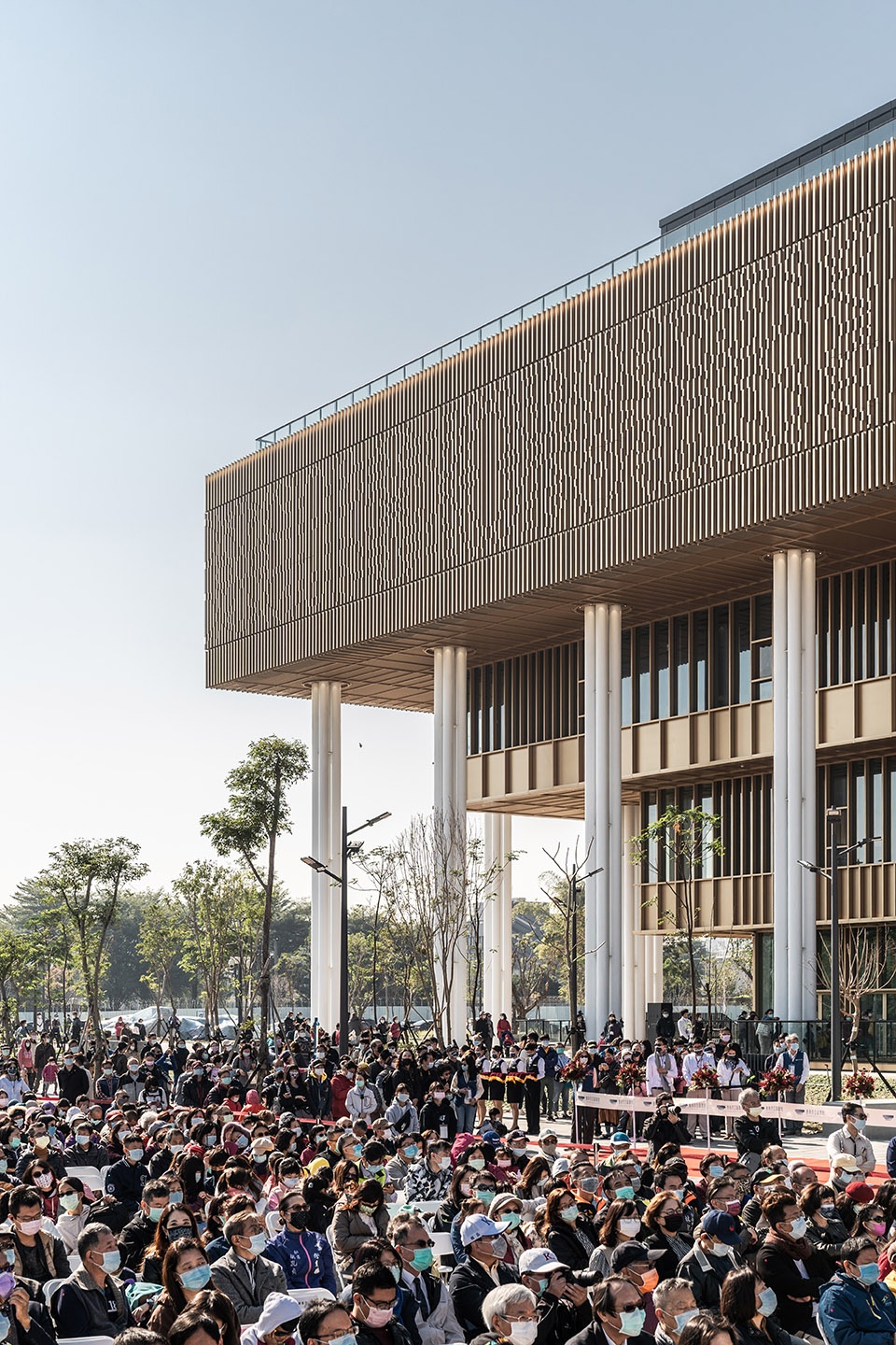 tainan public library by mecanoo mayu architects