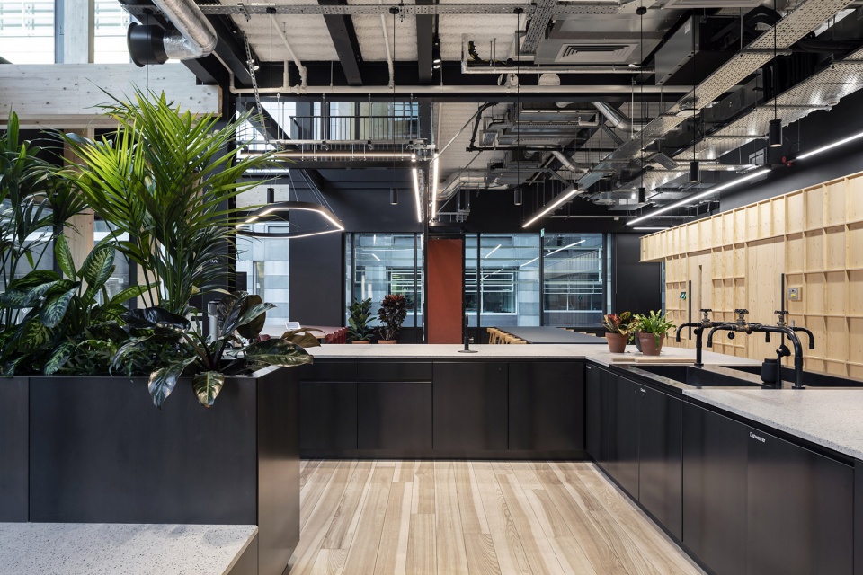 GENSLER LONDON OFFICE by GENSLER