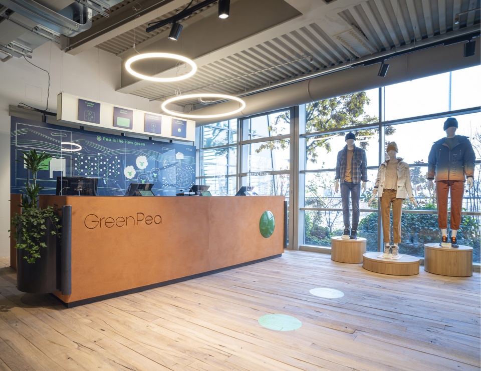 green pea retail park by acc naturale architettura negozio blu architetti