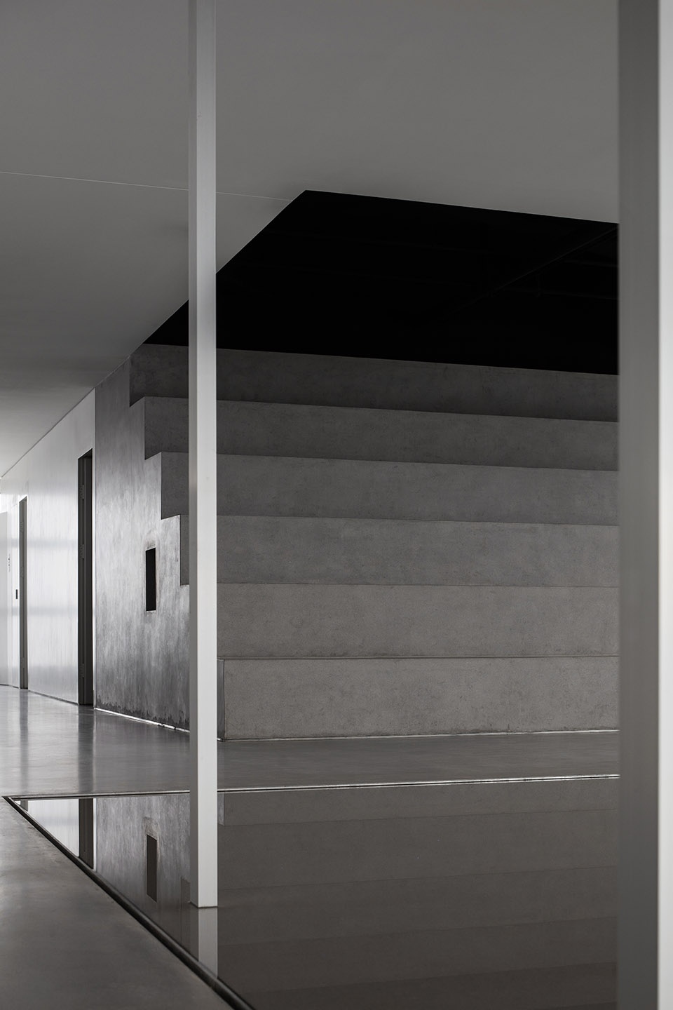 LeTui office space China by Benmo Benni Space Design Co Ltd