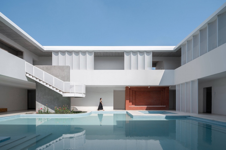 Yimeng Cloud House China by Greyspace Architects
