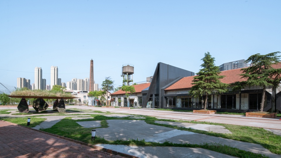 landscape reconstruction of wuhan liangyou red town culture and art community by uao