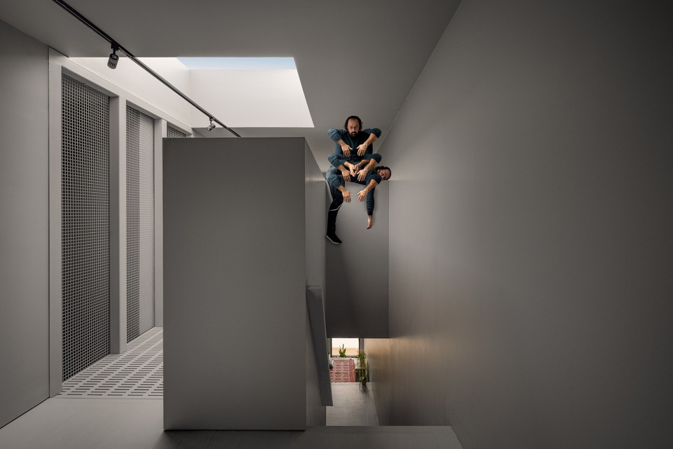 MSO PLAY PAUSE by Studio Jean Verville architectes