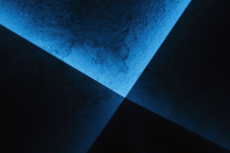 IRONBOX China by Y design